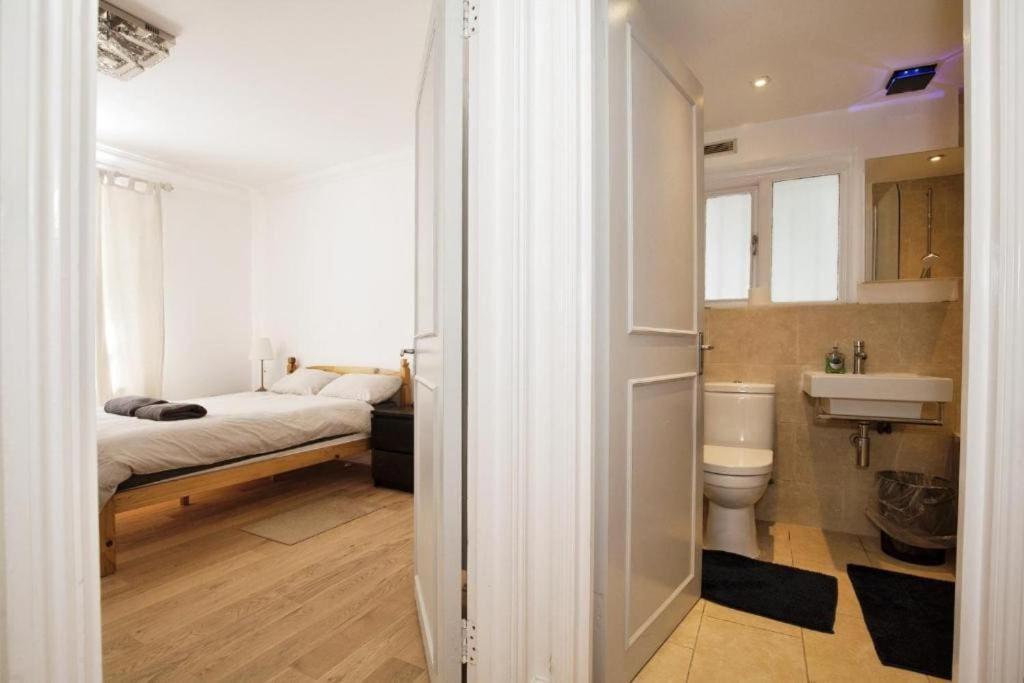 Lovely Kensington Flat London Exterior foto